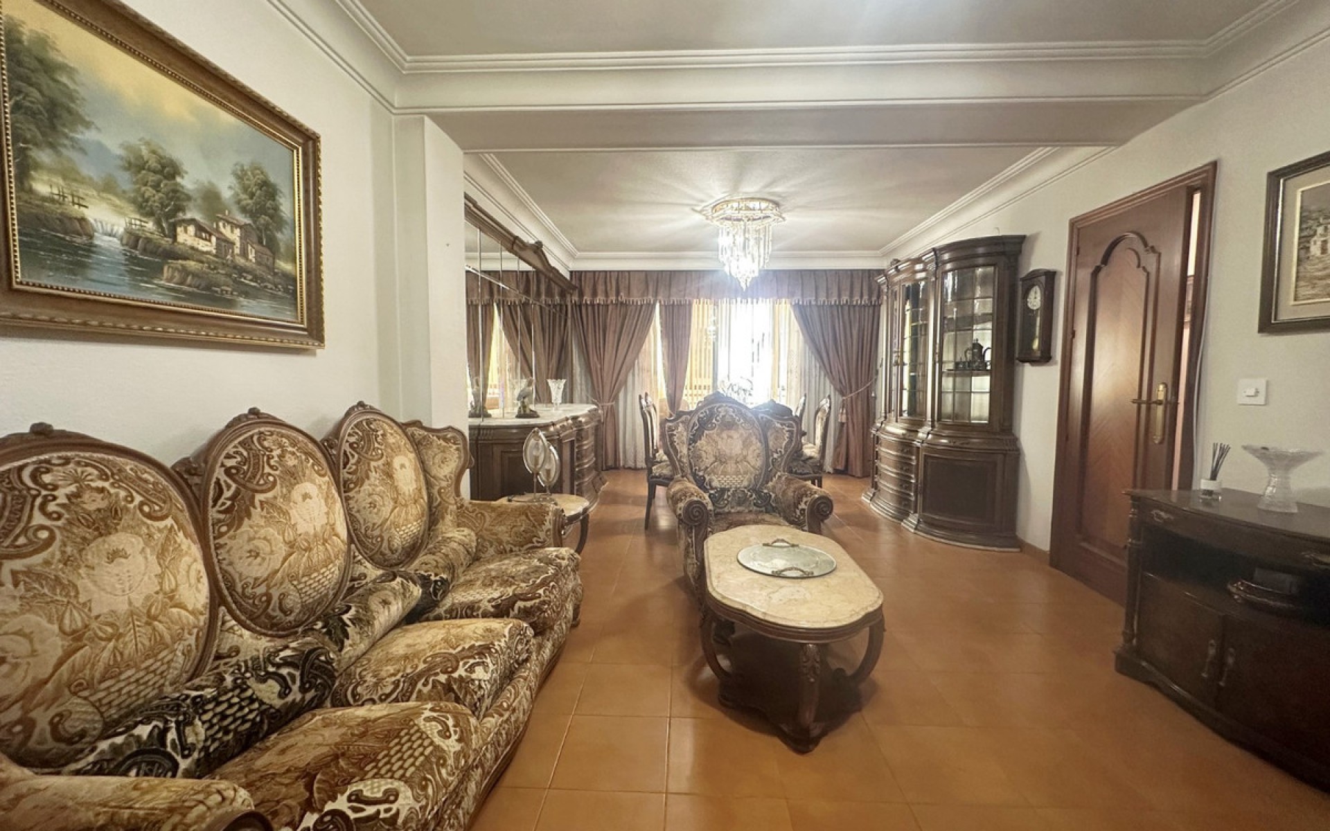 Resale - Apartment - Torrevieja - Torrevieja Centro