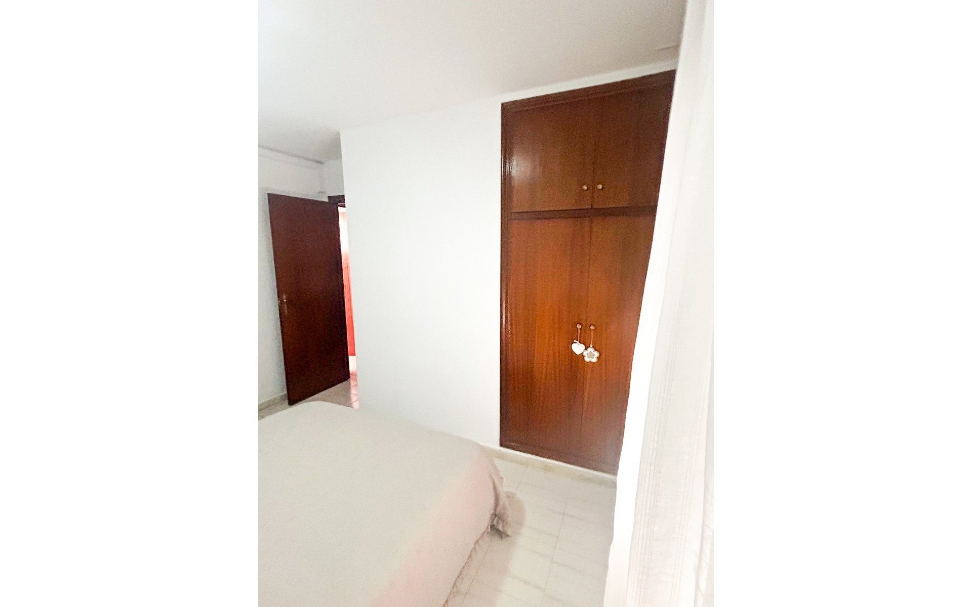 Resale - Apartment - Torrevieja - Torrevieja Centro