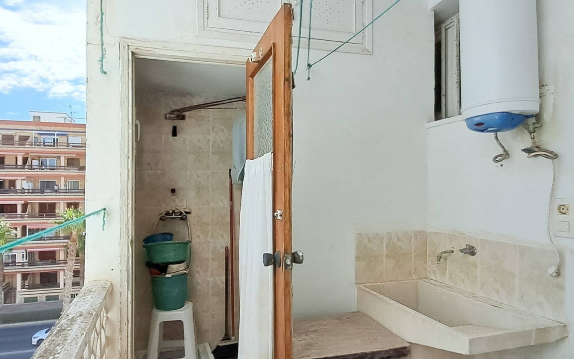 Resale - Apartment - Torrevieja - Torrevieja Centro
