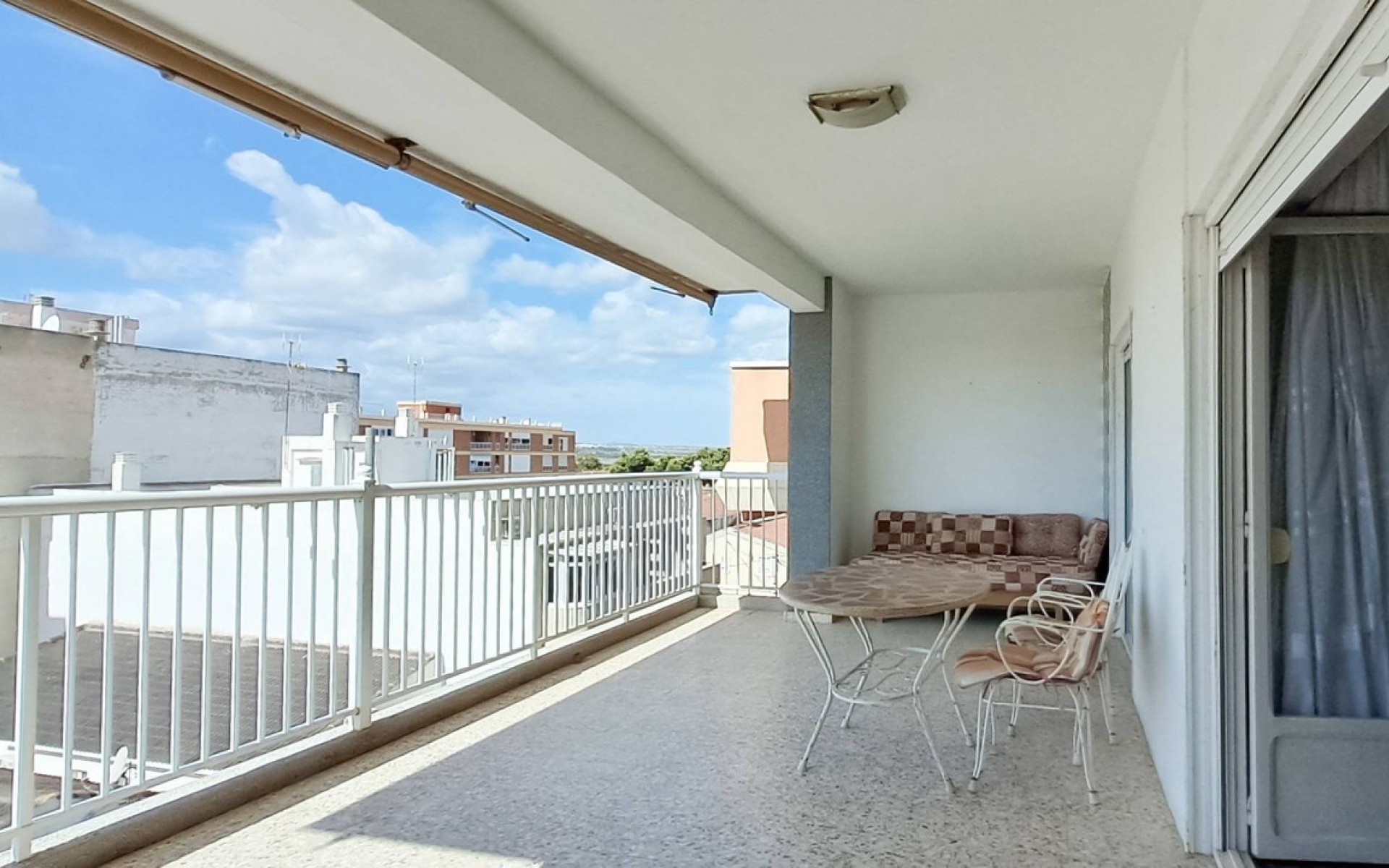 Resale - Apartment - Torrevieja - Torrevieja Centro