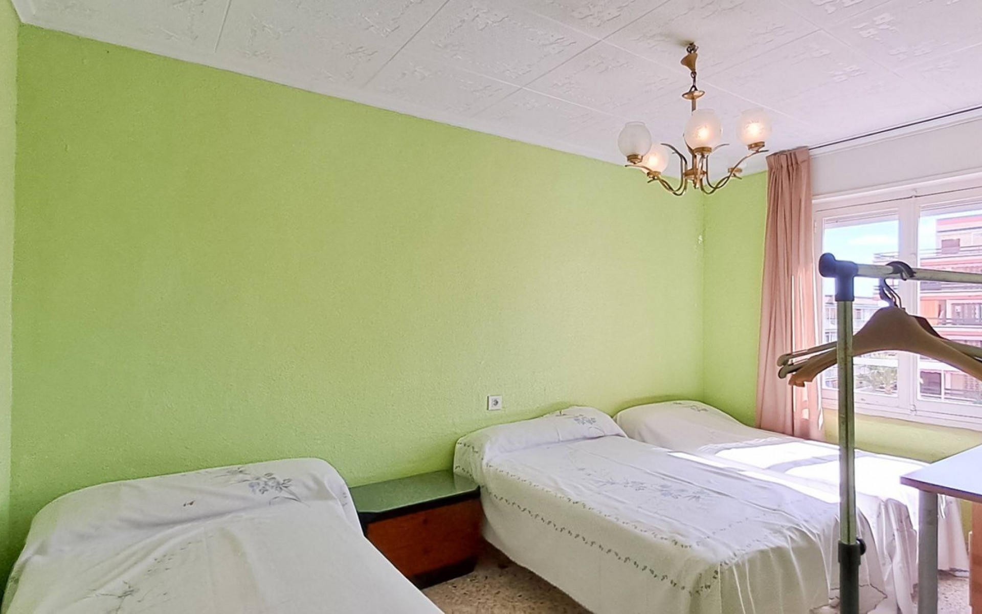 Resale - Apartment - Torrevieja - Torrevieja Centro