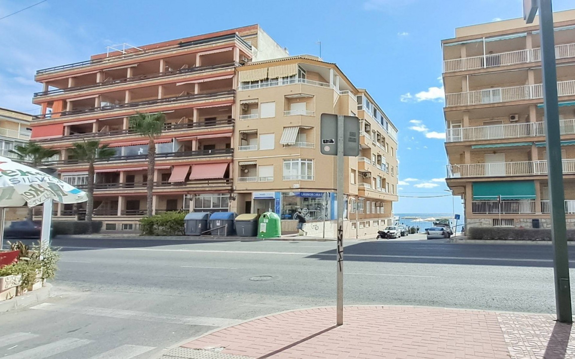 Resale - Apartment - Torrevieja - Torrevieja Centro