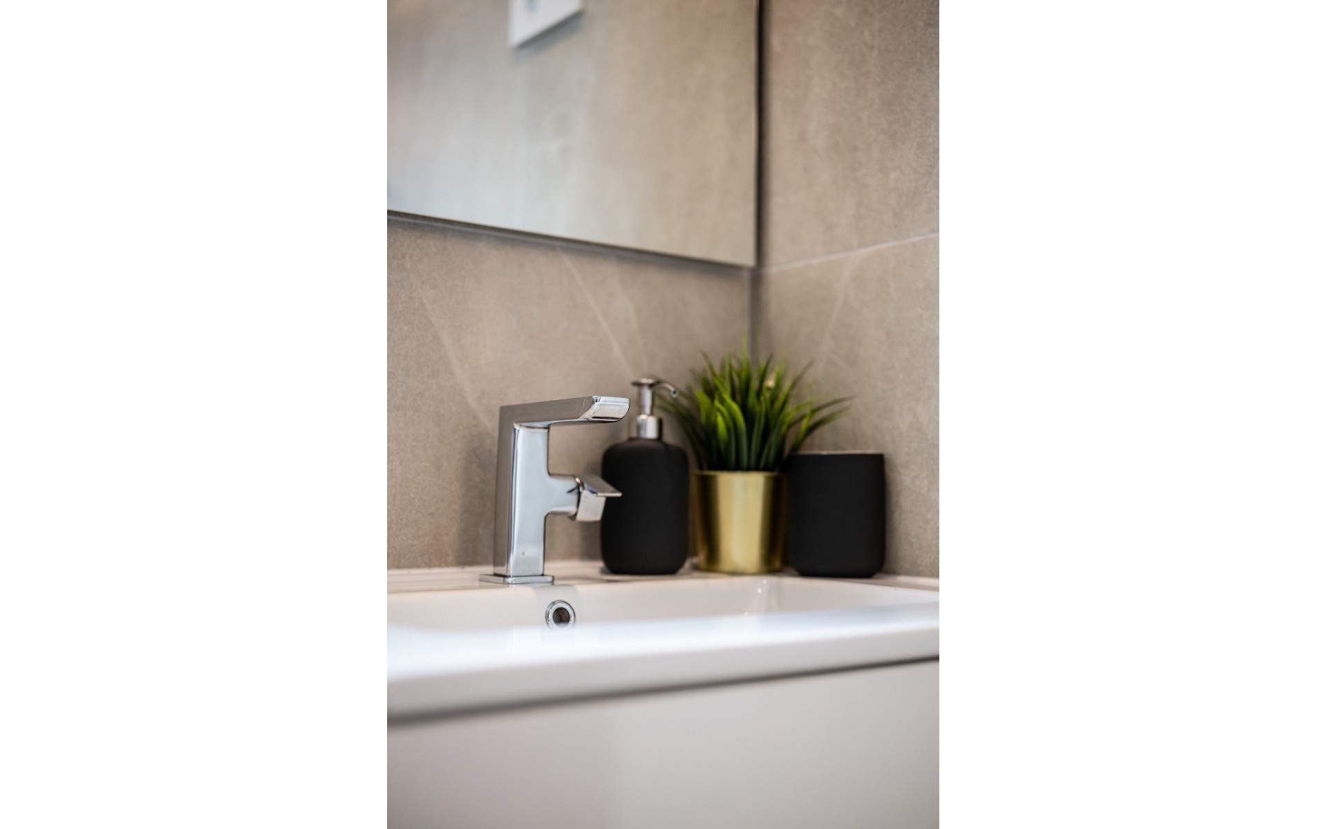Resale - Apartment - Torrevieja - Torrevieja Centro