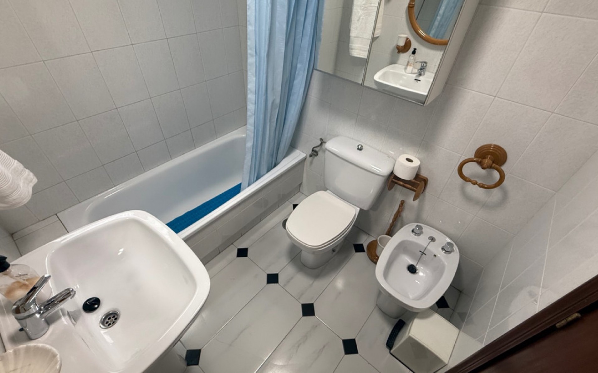 Resale - Apartment - Torrevieja - Torrevieja Centro