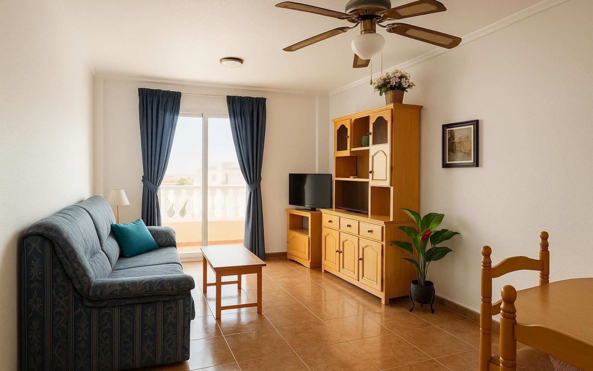 Resale - Apartment - Torrevieja - Torrevieja Centro