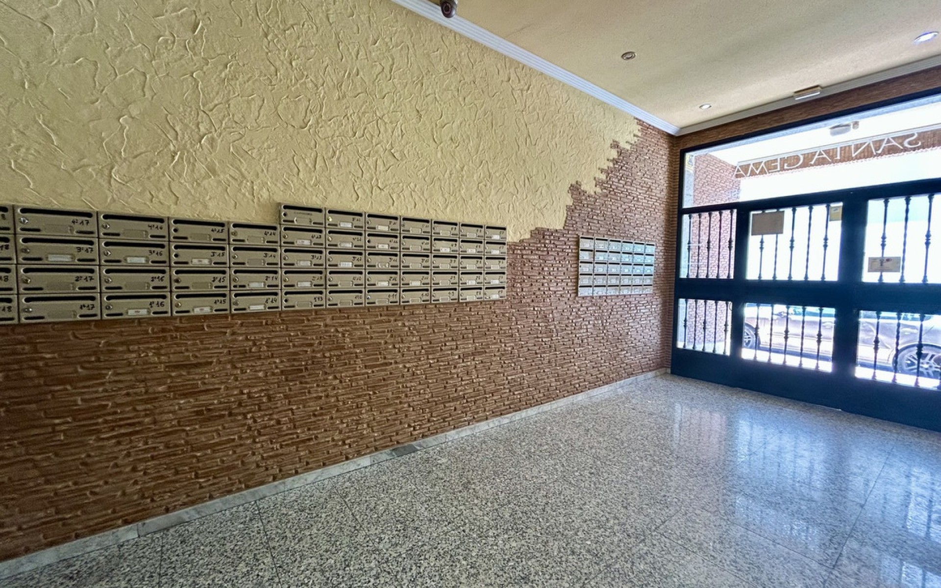 Resale - Apartment - Torrevieja - Torrevieja Centro