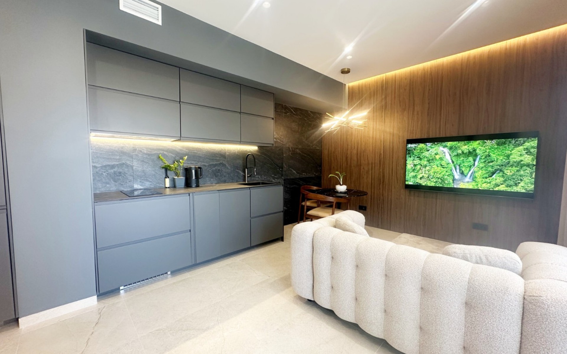 Resale - Apartment - Torrevieja - Torrevieja Centro