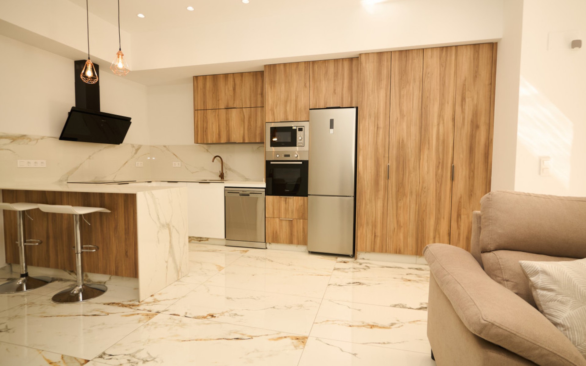 Resale - Apartment - Torrevieja - Torrevieja Centro