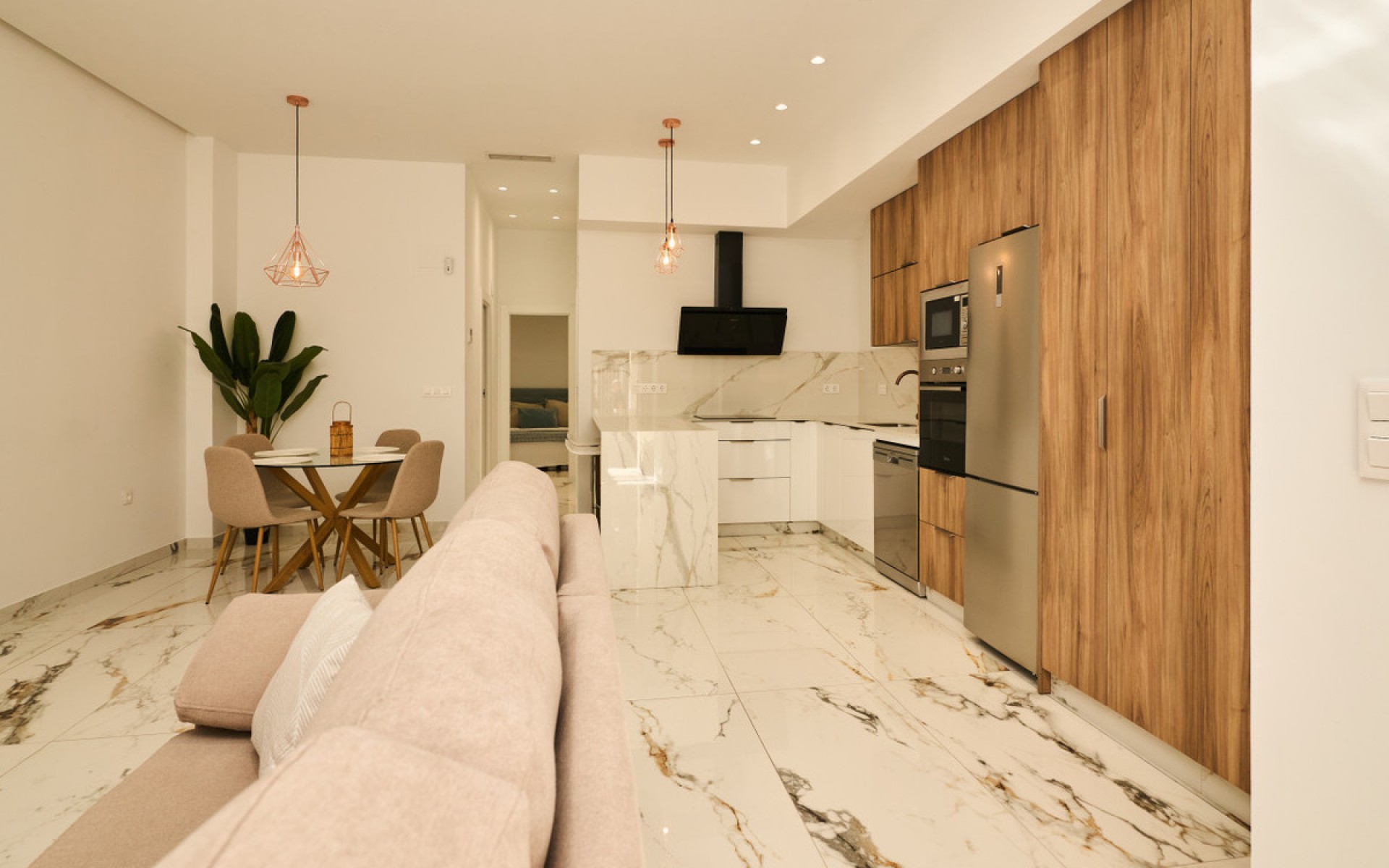 Resale - Apartment - Torrevieja - Torrevieja Centro