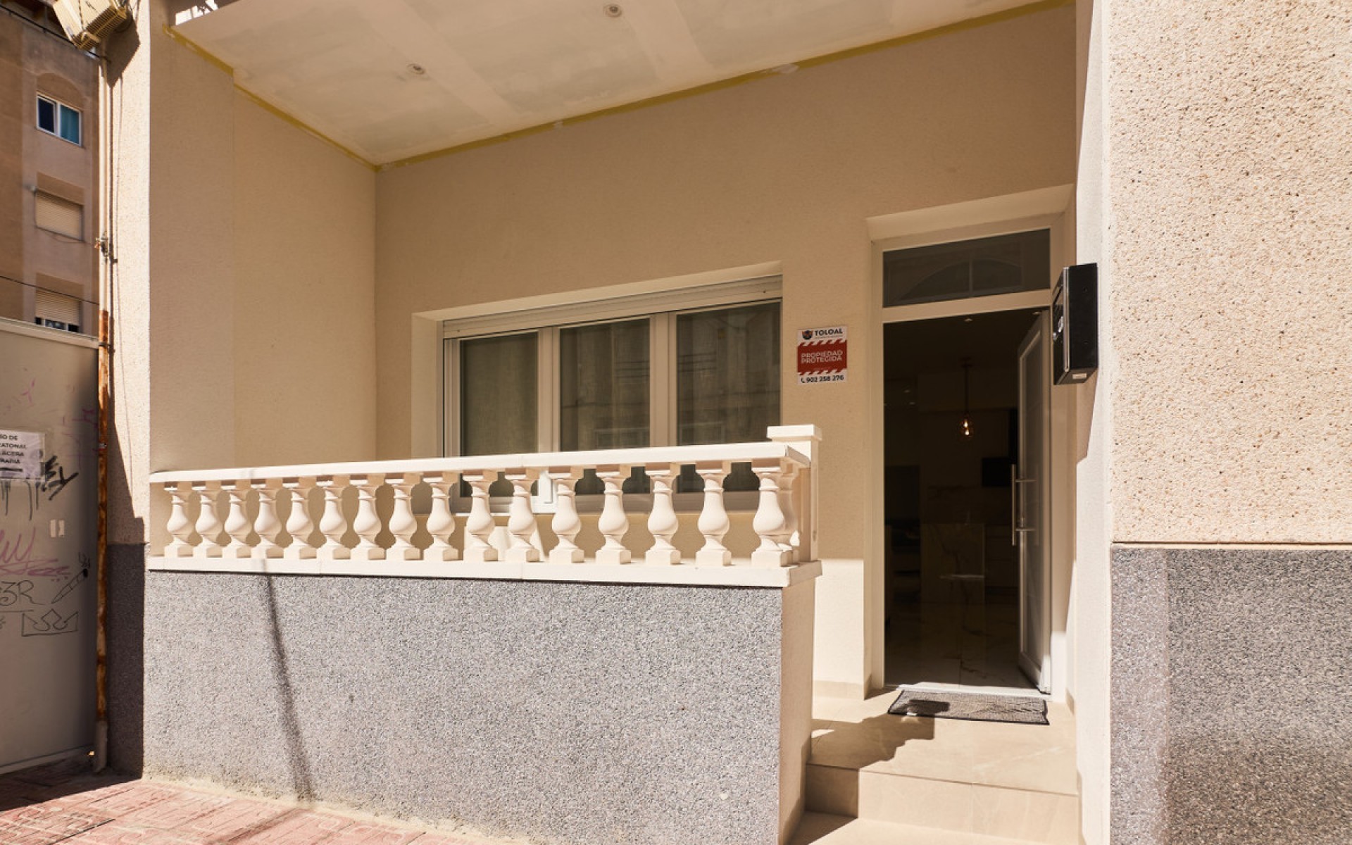 Resale - Apartment - Torrevieja - Torrevieja Centro