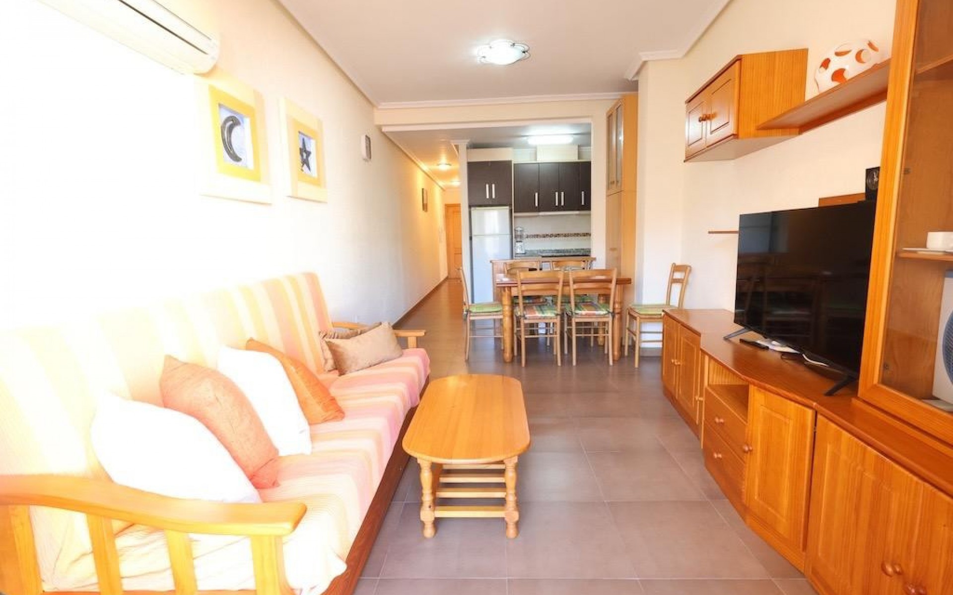 Resale - Apartment - Torrevieja - Torrevieja Centro