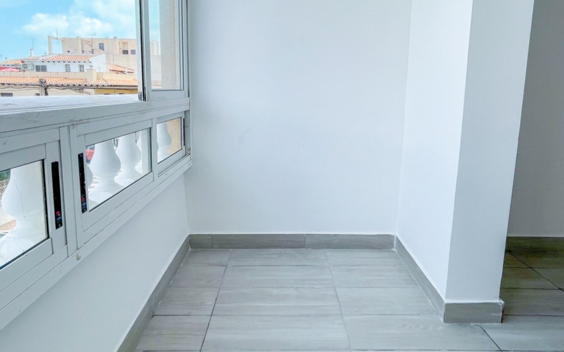 Resale - Apartment - Torrevieja - Torrevieja Centro