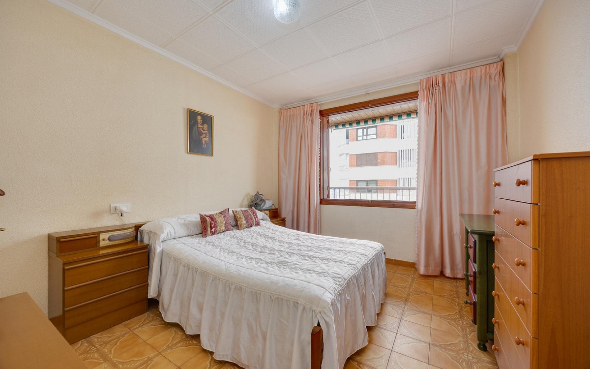 Resale - Apartment - Torrevieja - Torrevieja Centro