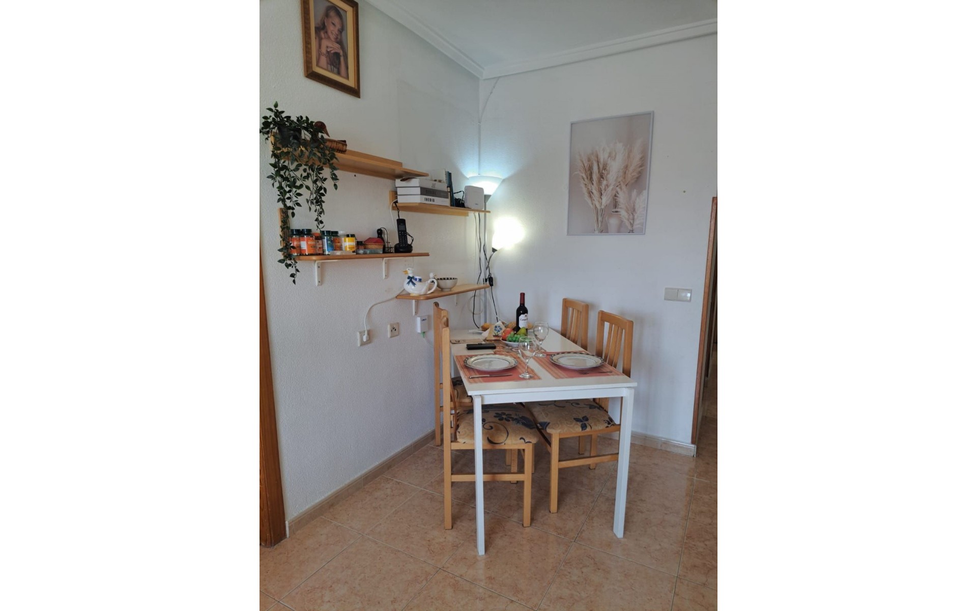 Resale - Apartment - Torrevieja - Torrevieja Centro