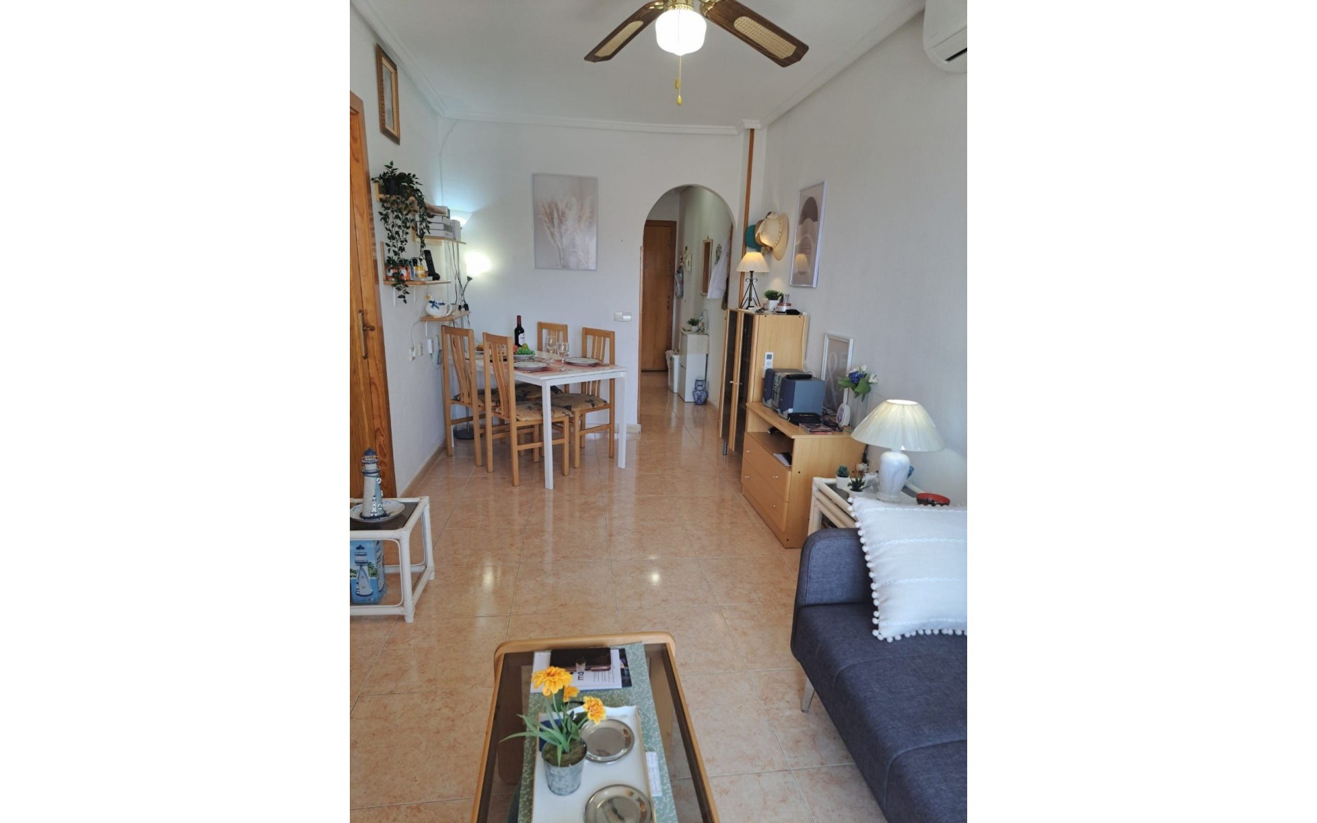 Resale - Apartment - Torrevieja - Torrevieja Centro