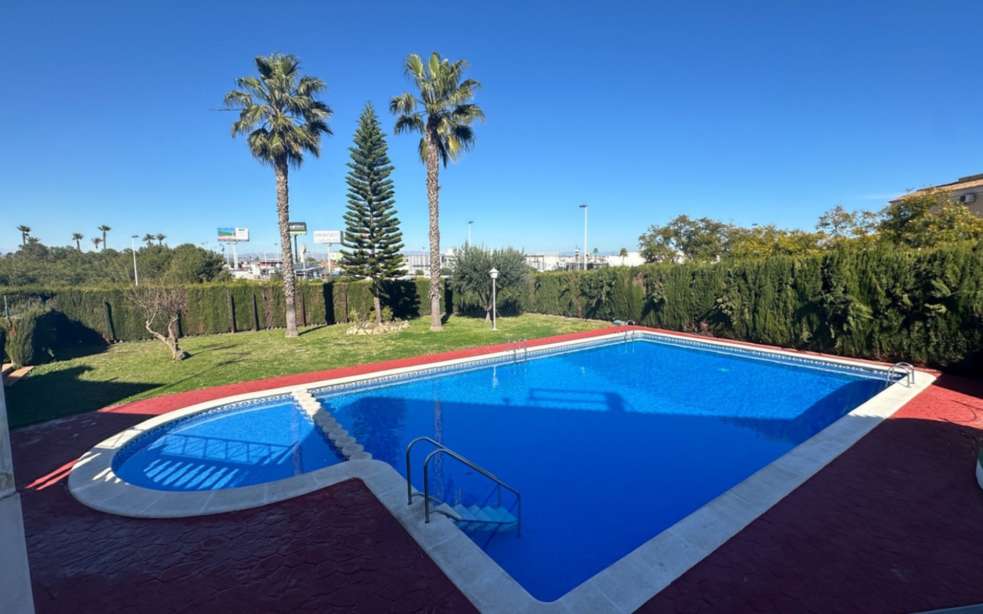 Resale - Apartment - Torrevieja - Torrevieja Centro
