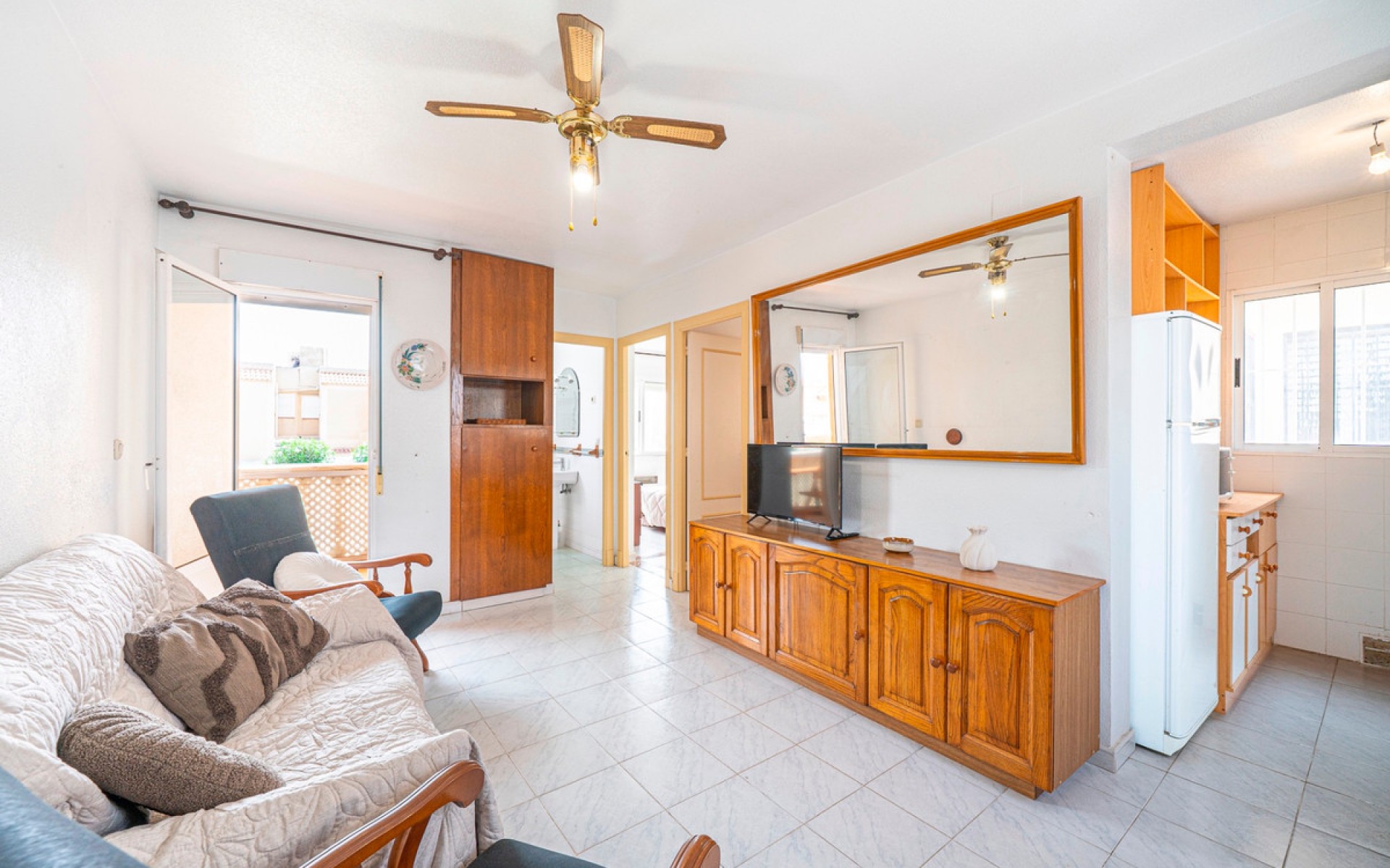 Resale - Apartment - Torrevieja - Torrevieja Centro