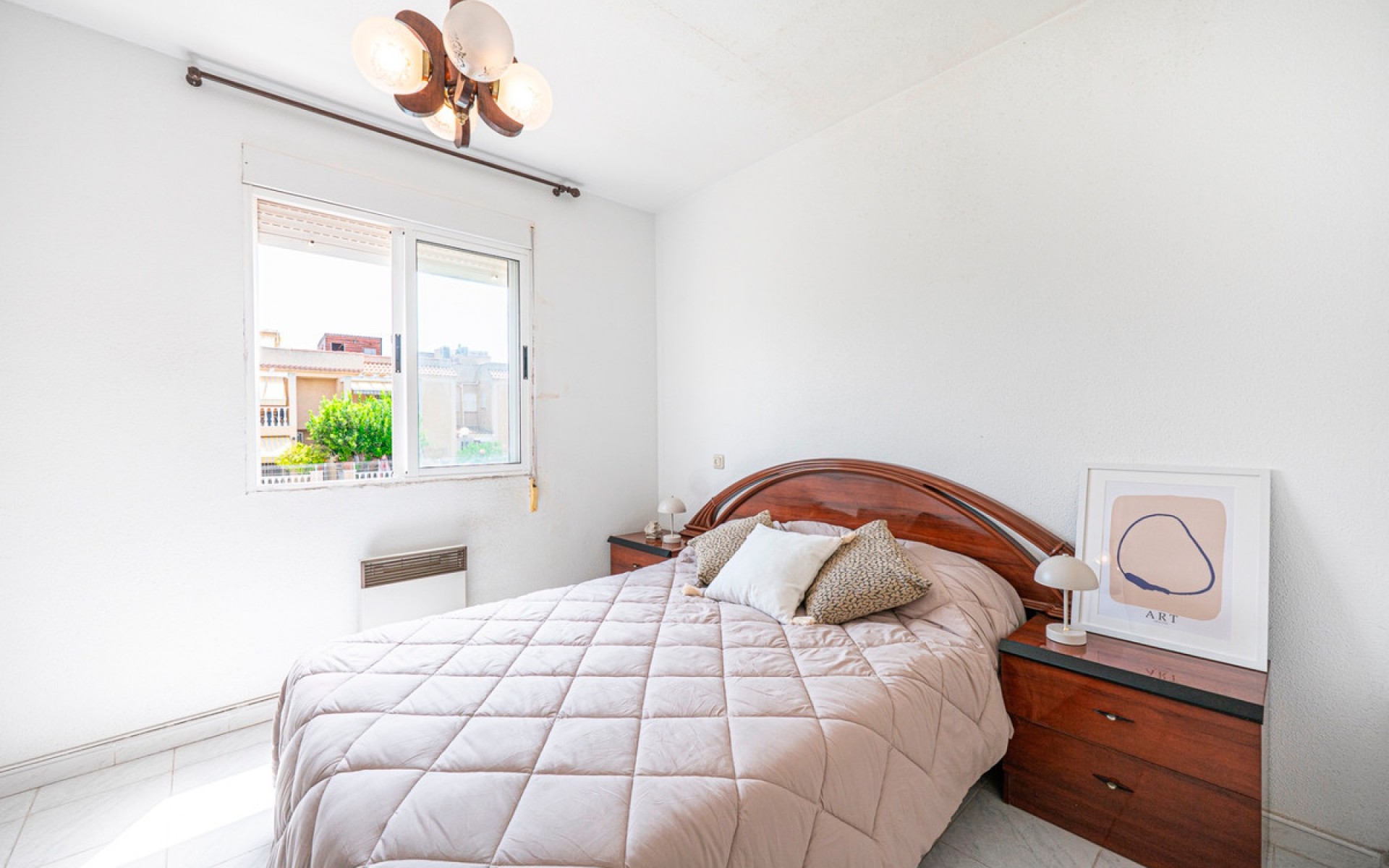 Resale - Apartment - Torrevieja - Torrevieja Centro