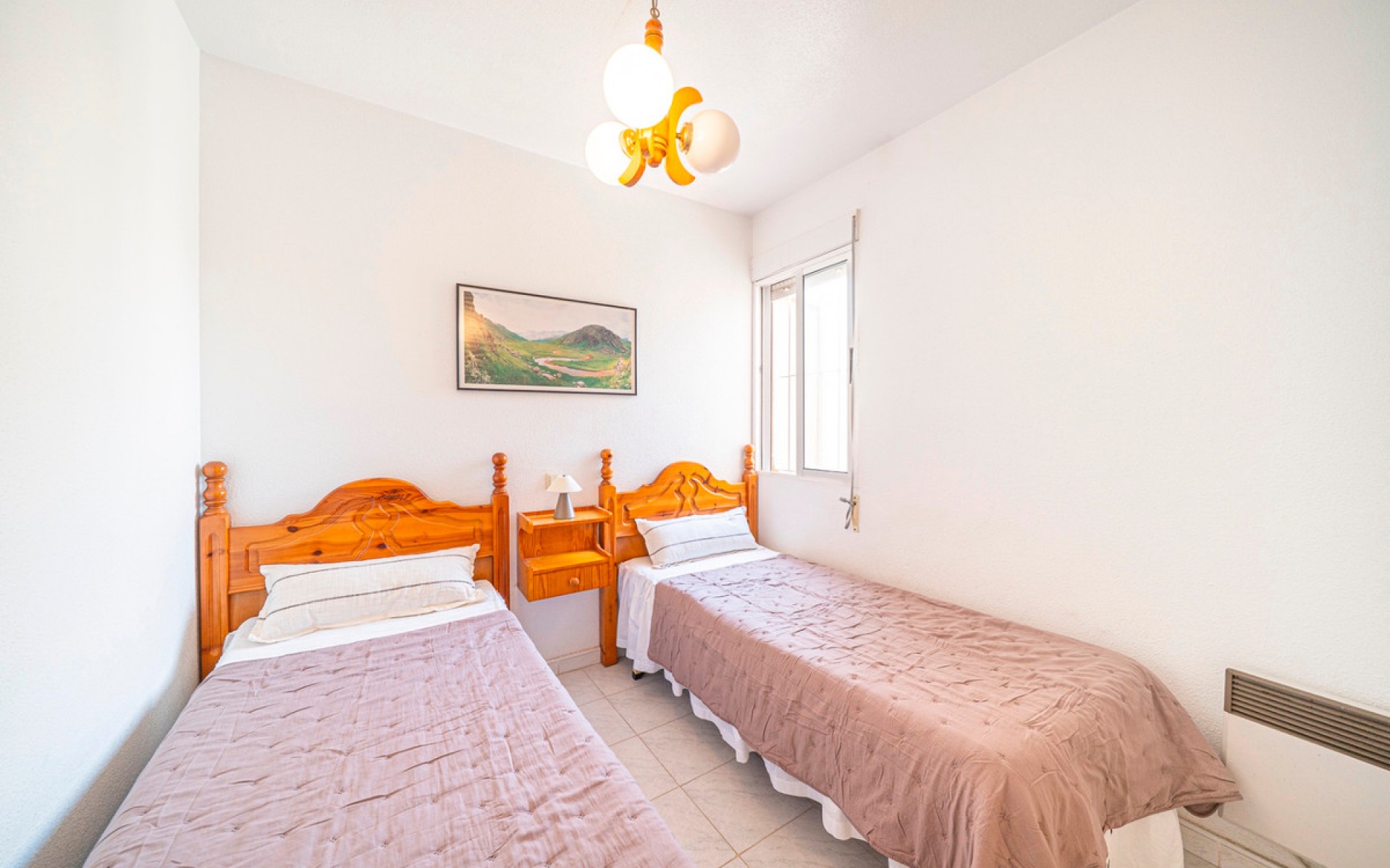 Resale - Apartment - Torrevieja - Torrevieja Centro