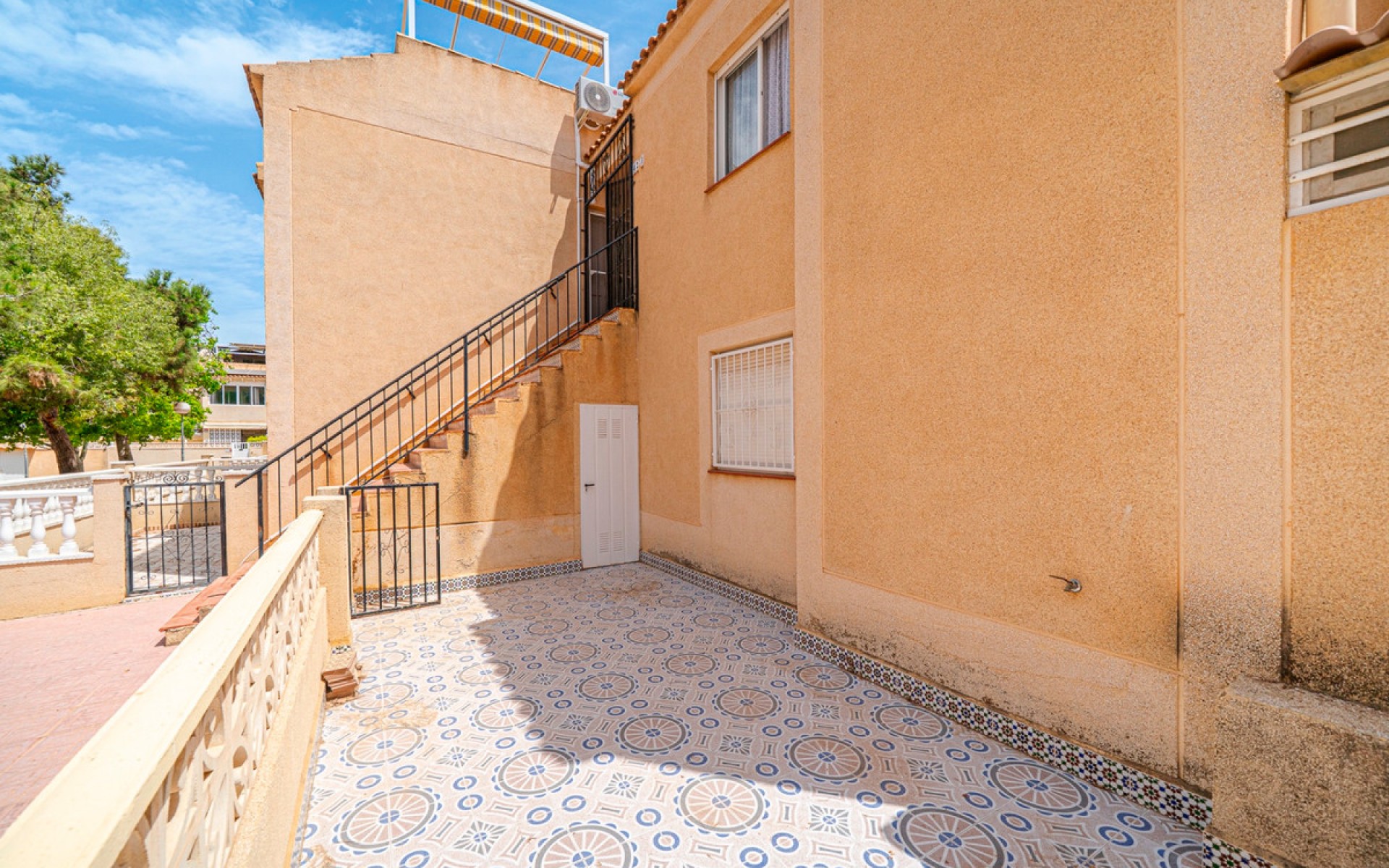 Resale - Apartment - Torrevieja - Torrevieja Centro