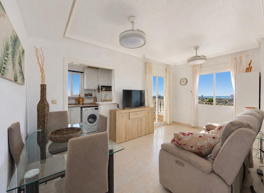Resale - Apartment - Torrevieja - Torrevieja Centro