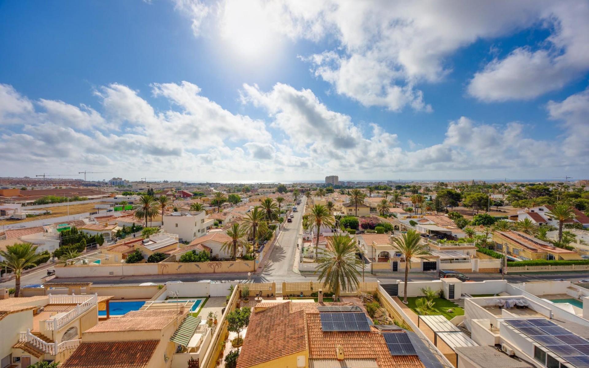 Resale - Apartment - Torrevieja - Torrevieja Centro
