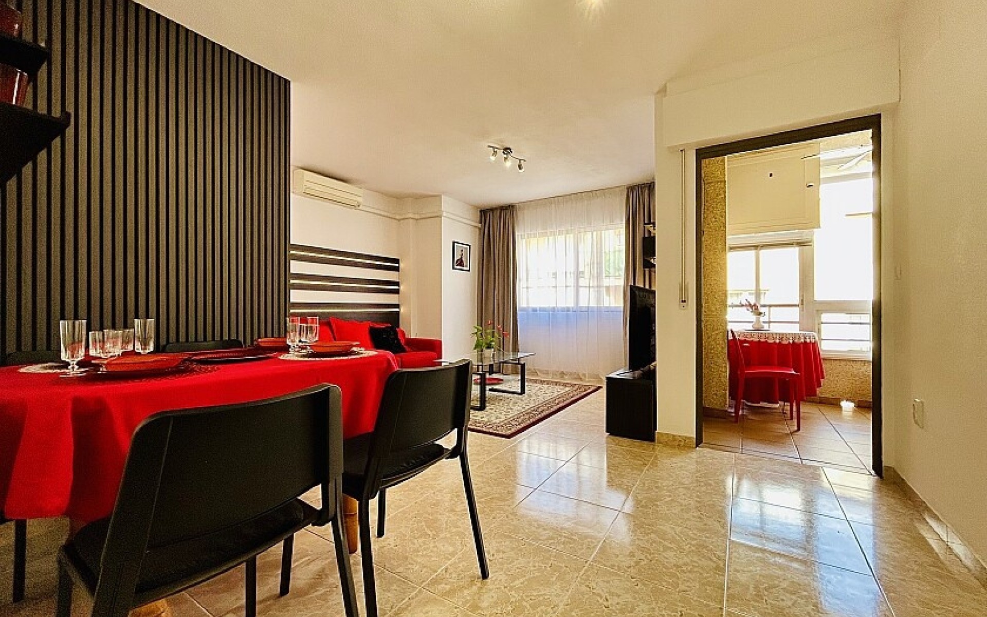 Resale - Apartment - Torrevieja - Torrevieja Centro