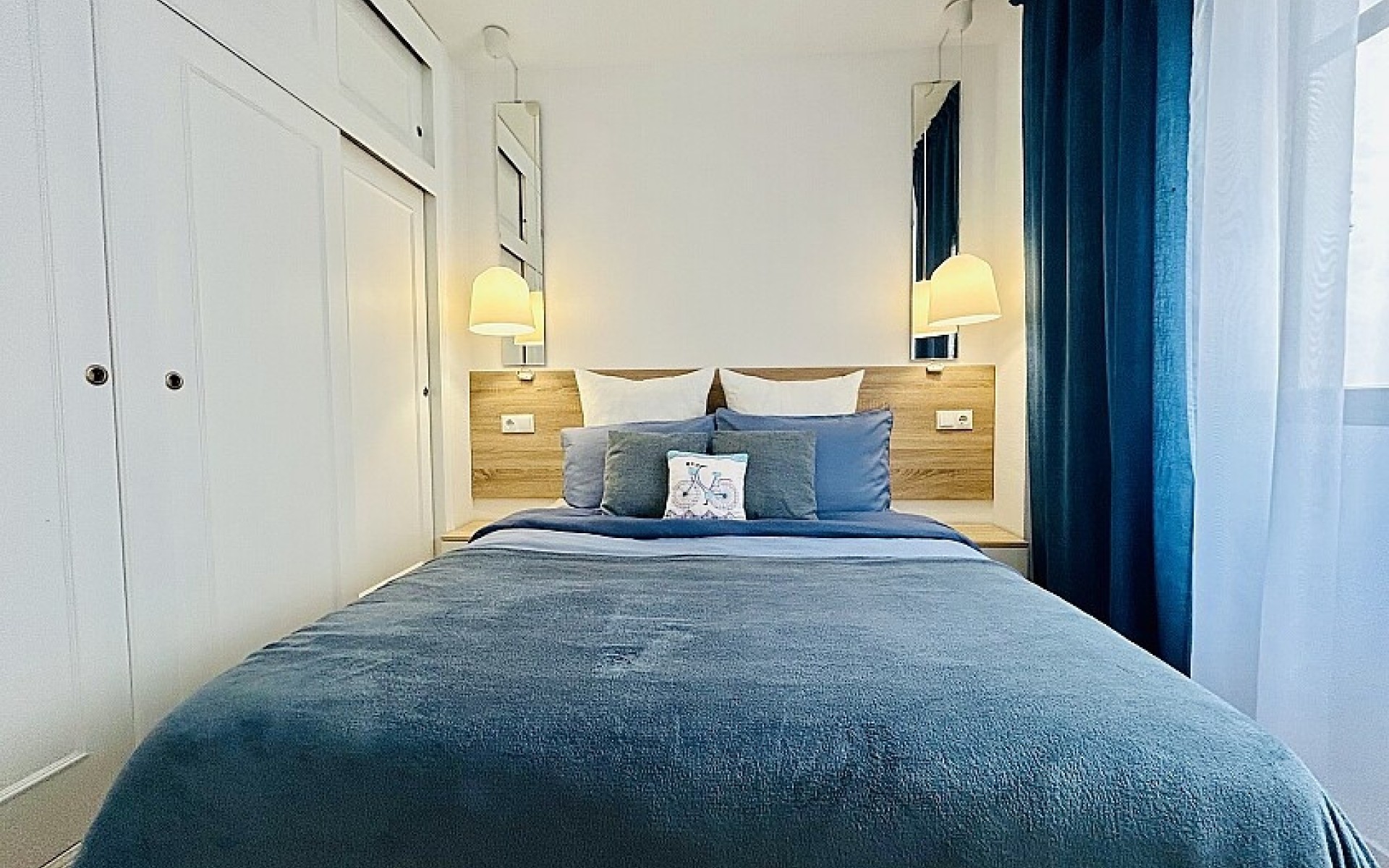 Resale - Apartment - Torrevieja - Torrevieja Centro