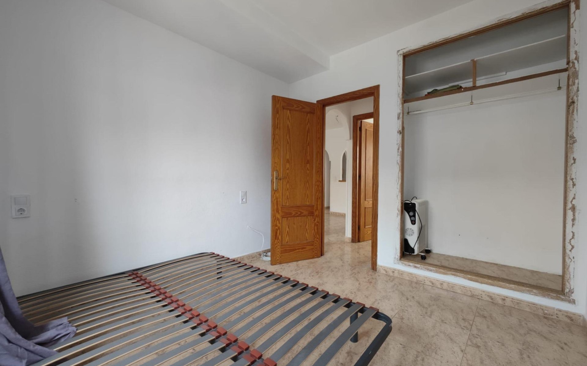 Resale - Apartment - Torrevieja - Torrevieja Centro