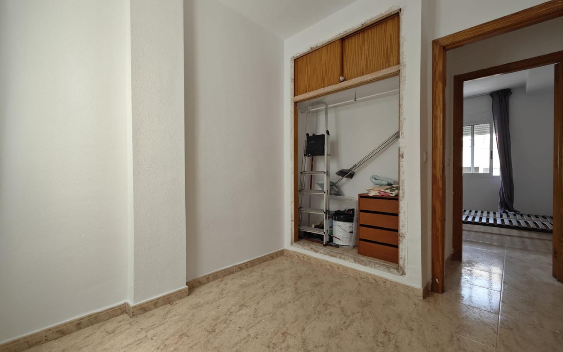 Resale - Apartment - Torrevieja - Torrevieja Centro