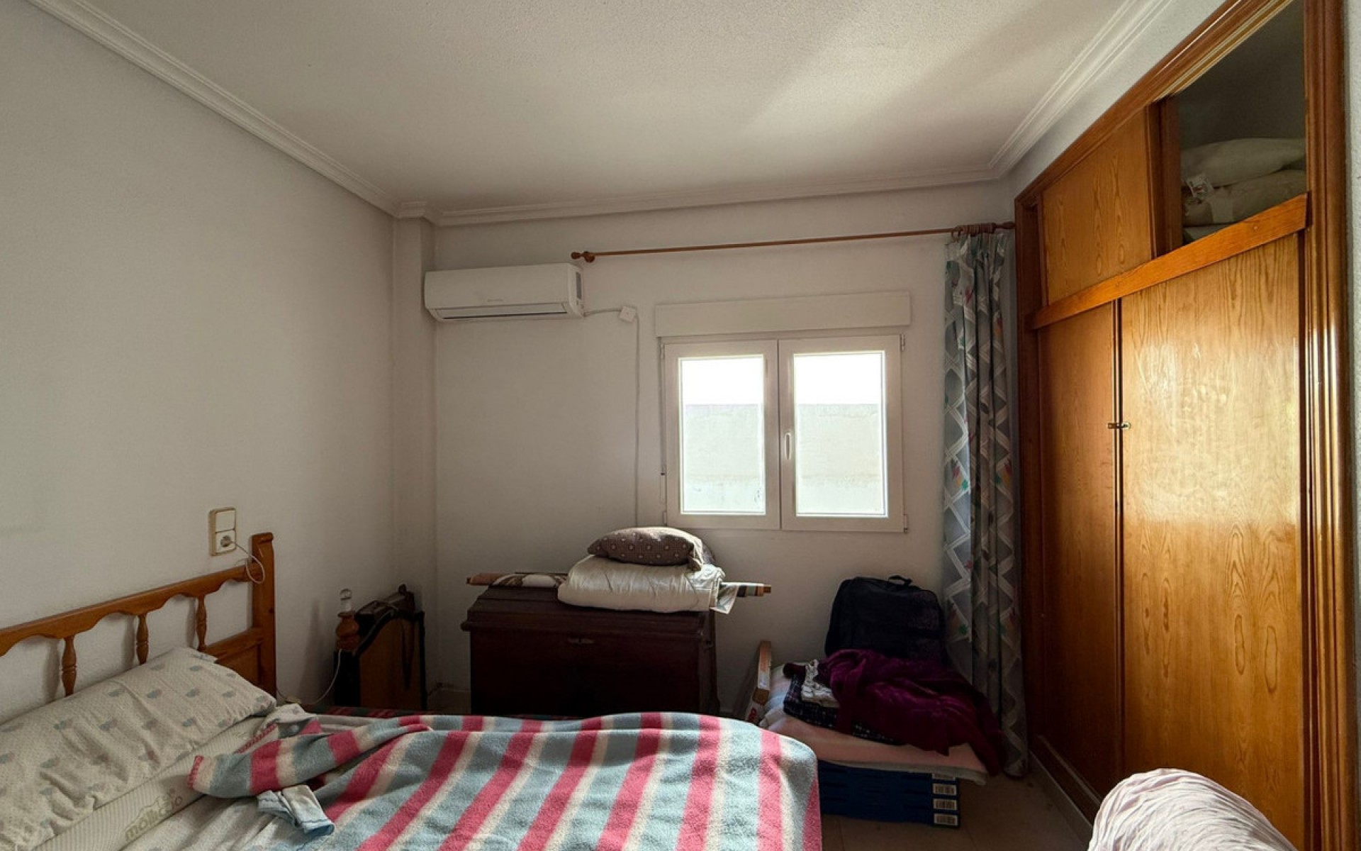 Resale - Apartment - Torrevieja - Torrevieja Centro
