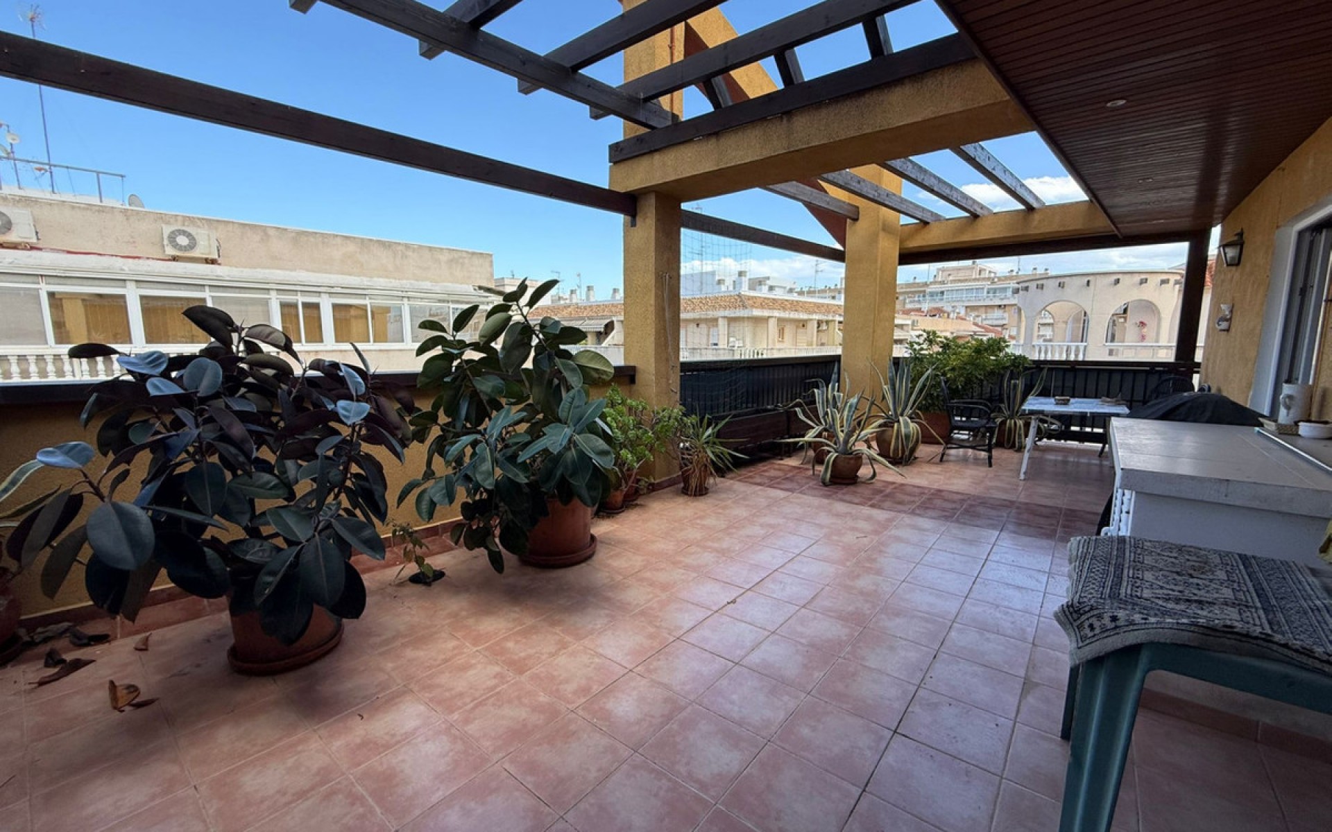 Resale - Apartment - Torrevieja - Torrevieja Centro