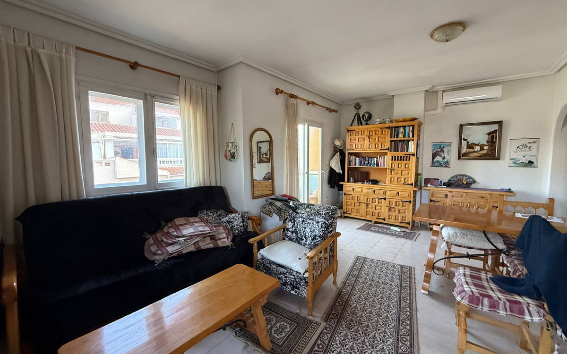 Resale - Apartment - Torrevieja - Torrevieja Centro