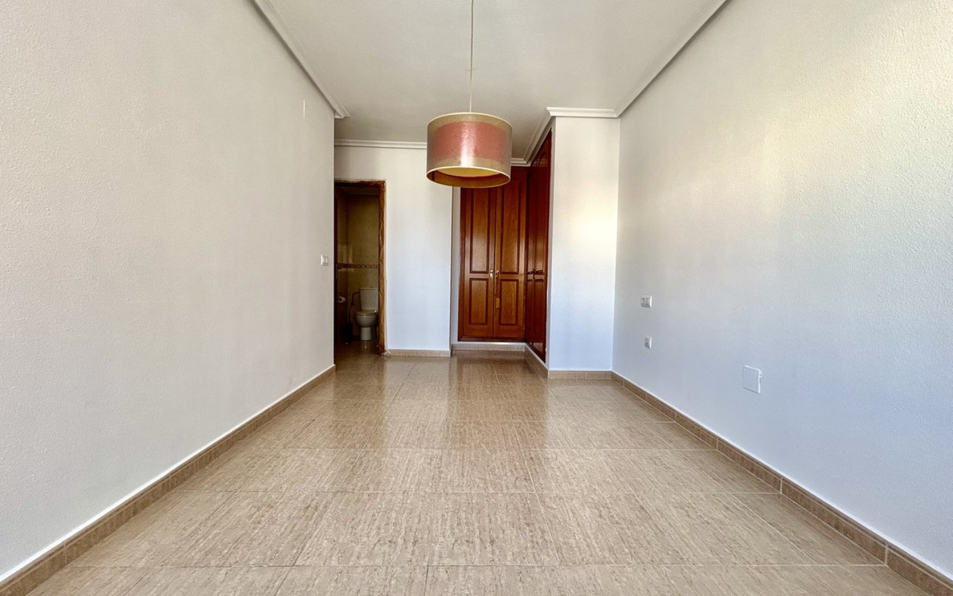 Resale - Apartment - Torrevieja - Torrevieja Centro