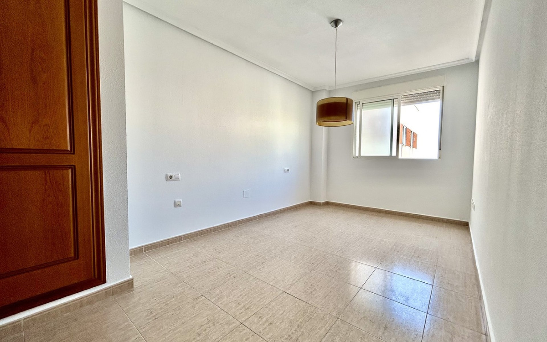 Resale - Apartment - Torrevieja - Torrevieja Centro