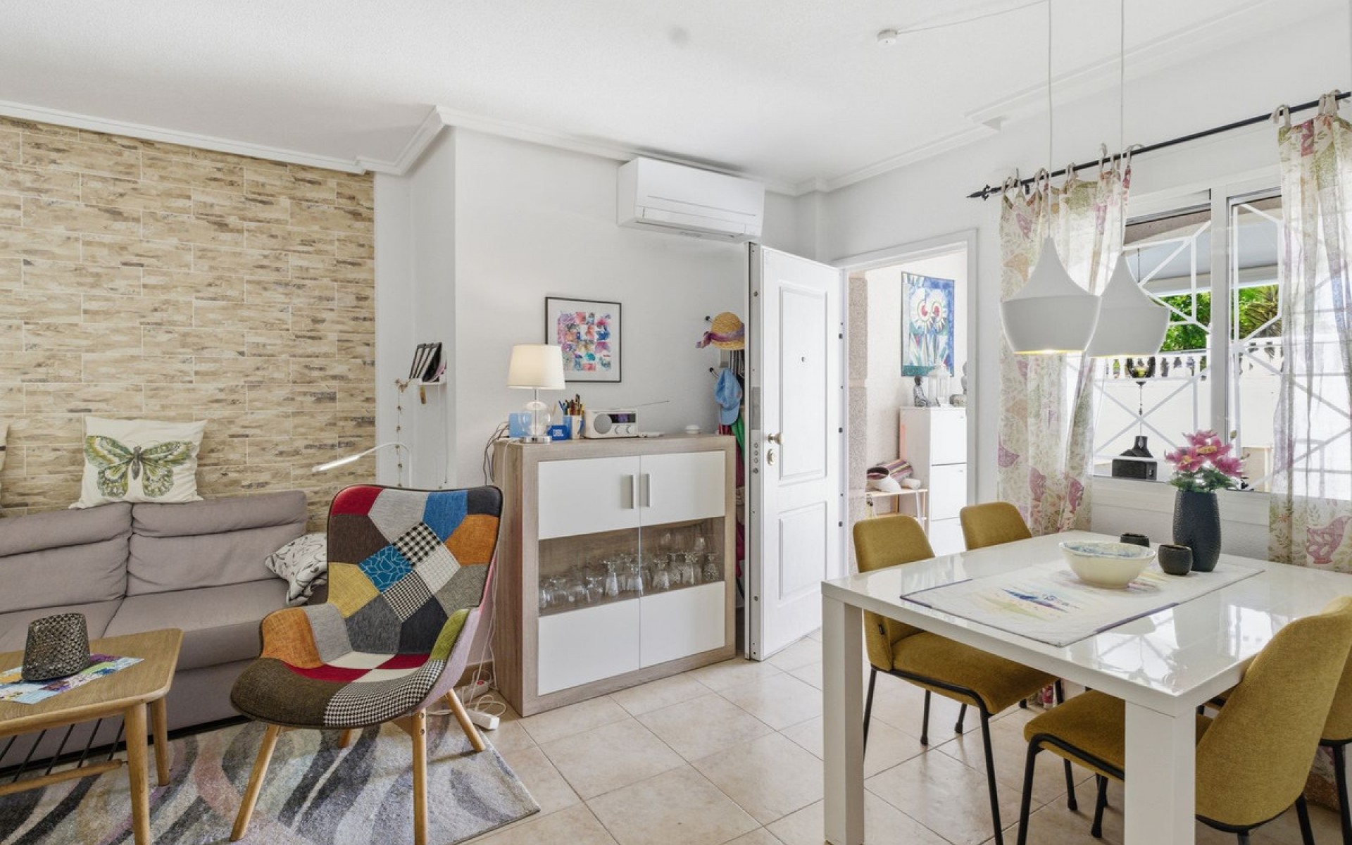 Resale - Apartment - Torrevieja - Torrevieja Centro
