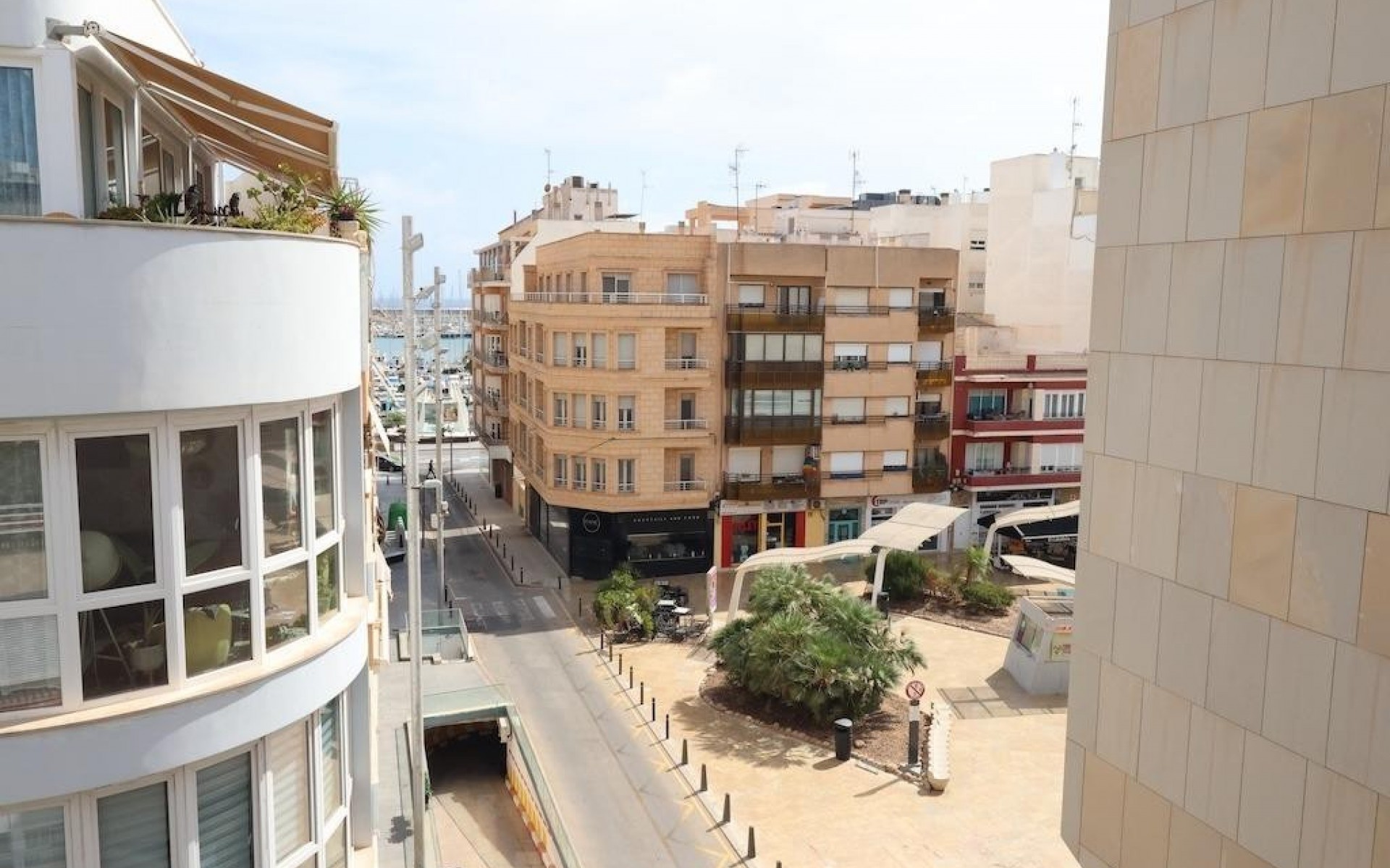 Resale - Apartment - Torrevieja - Torrevieja Centro