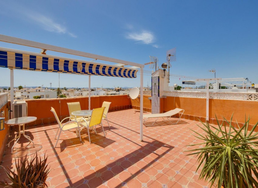 Resale - Apartment - Torrevieja - Torrevieja Centro