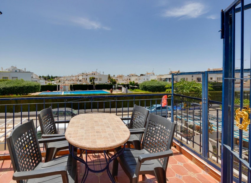 Resale - Apartment - Torrevieja - Torrevieja Centro