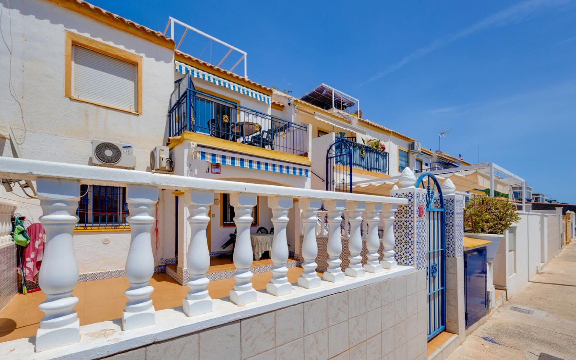 Resale - Apartment - Torrevieja - Torrevieja Centro