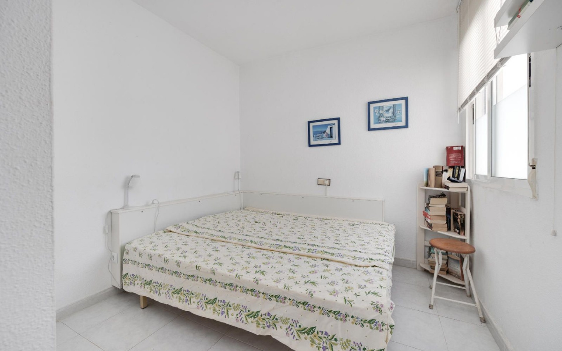 Resale - Apartment - Torrevieja - Torrevieja Centro