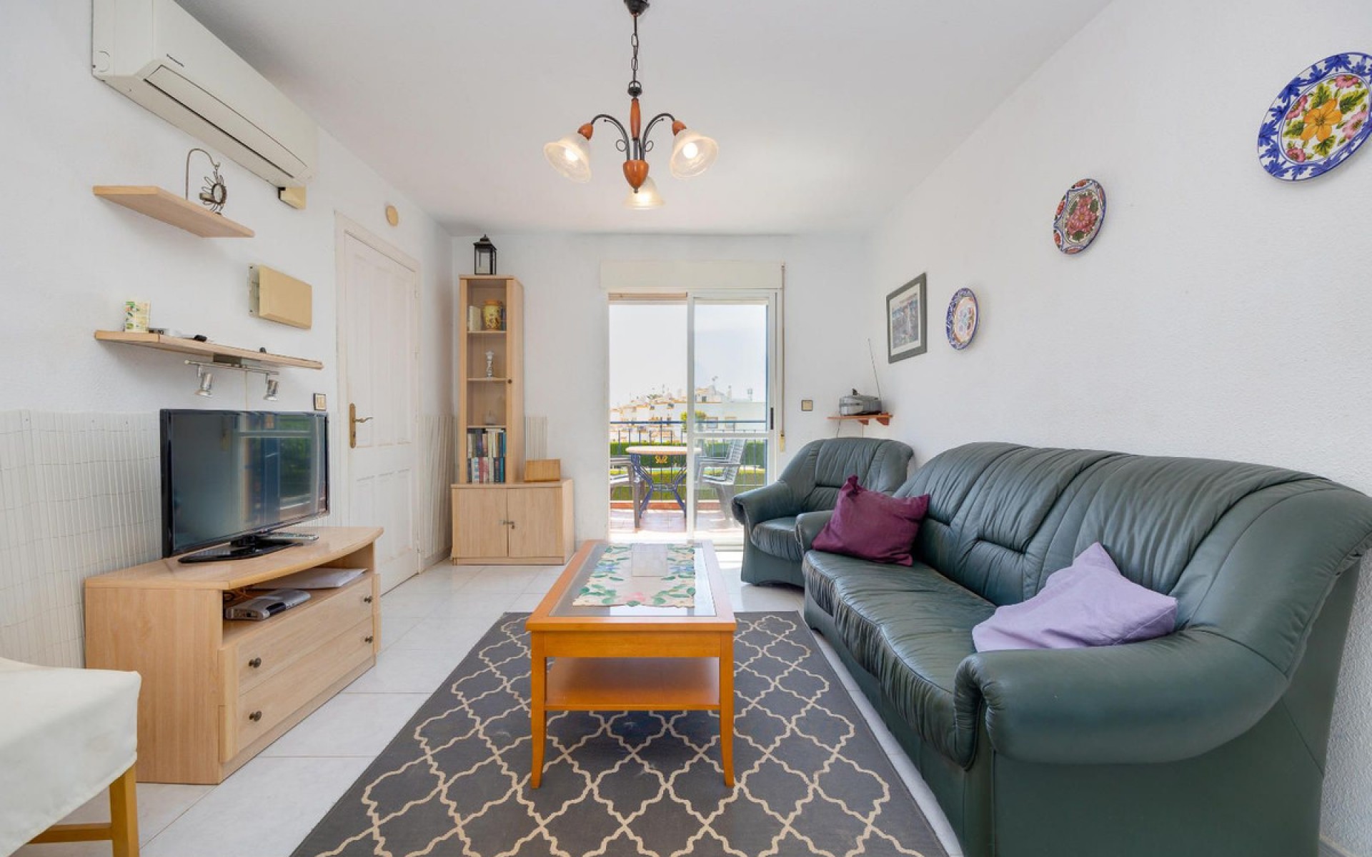 Resale - Apartment - Torrevieja - Torrevieja Centro