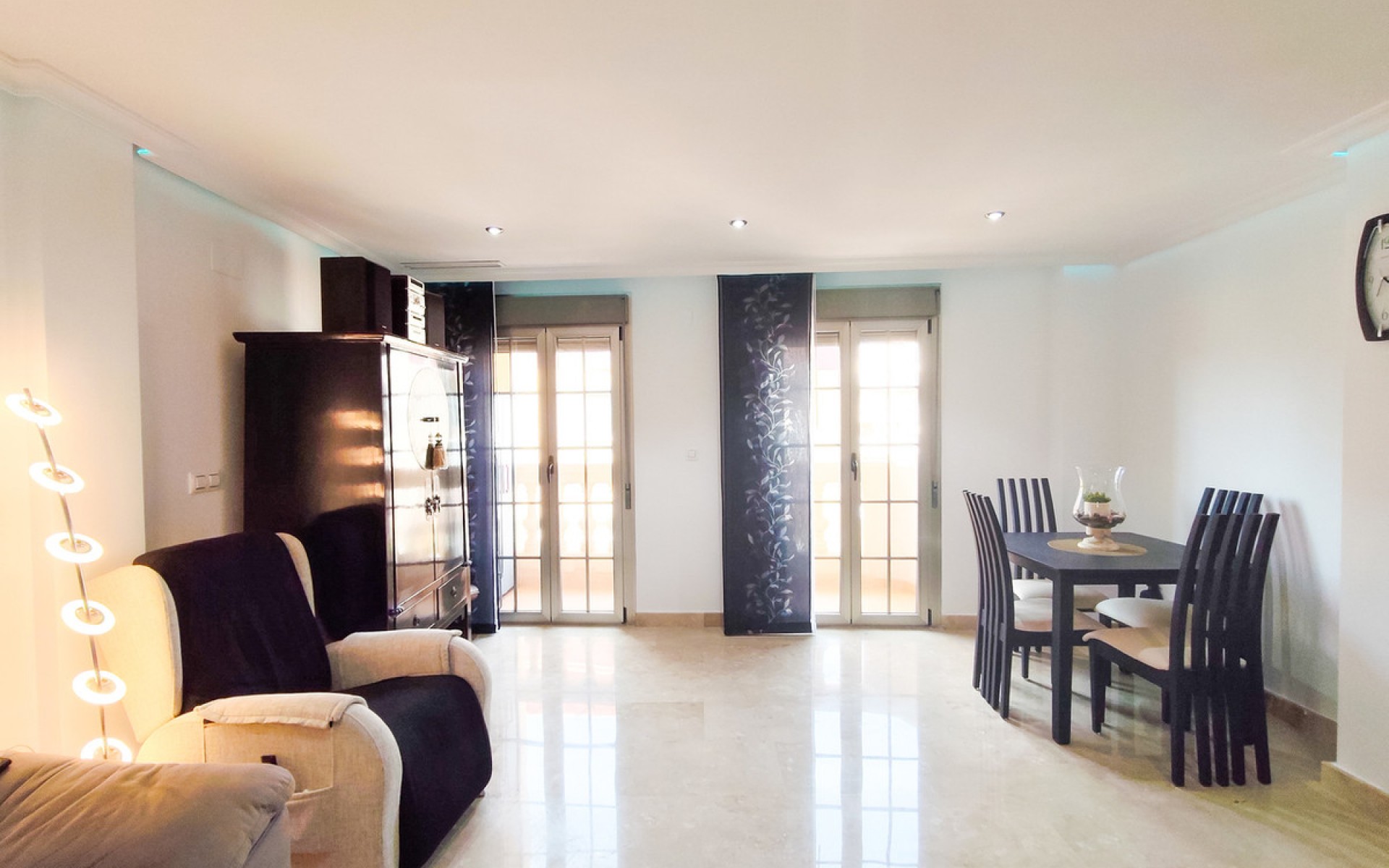 Resale - Apartment - Torrevieja - Torrevieja Centro