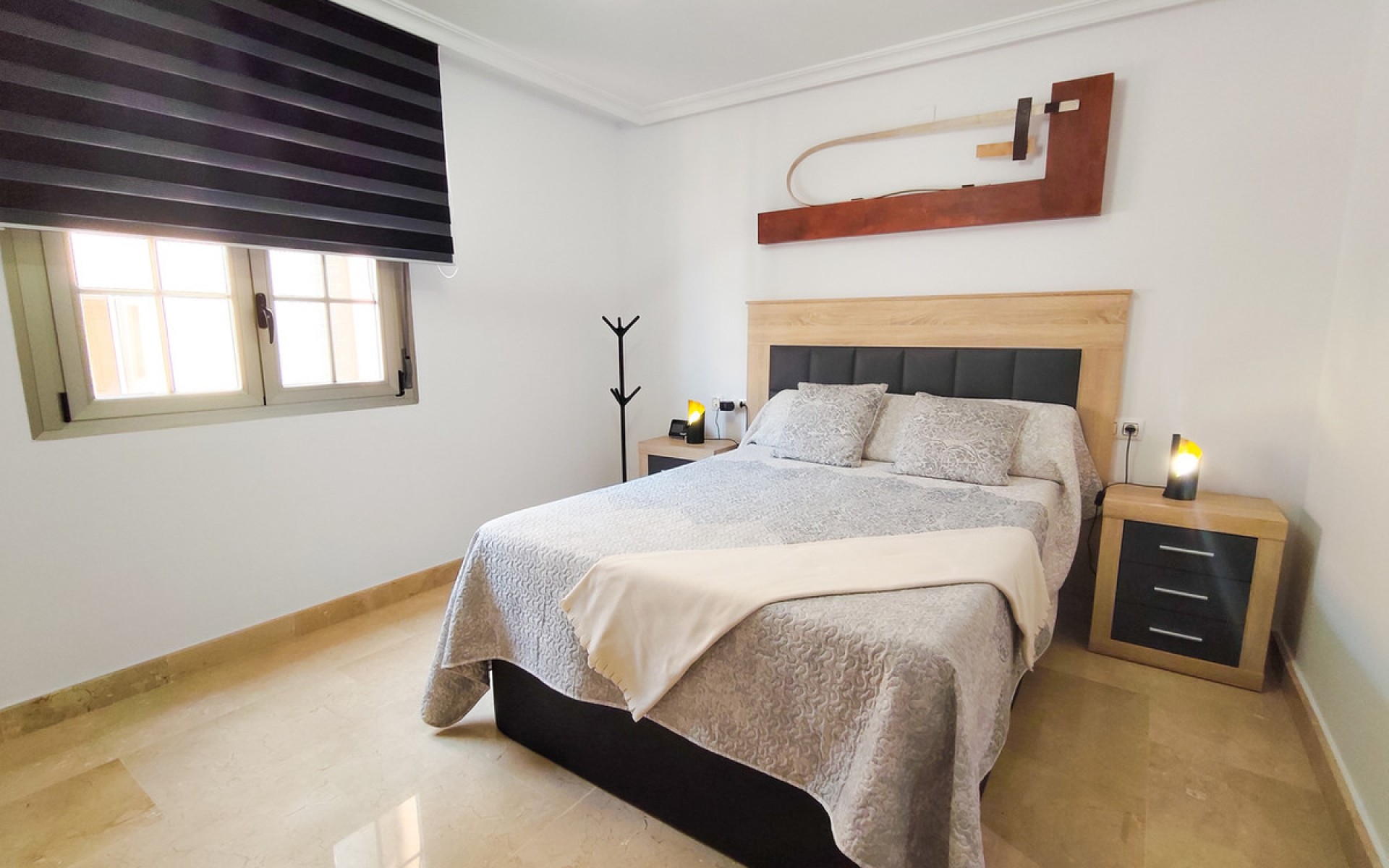 Resale - Apartment - Torrevieja - Torrevieja Centro