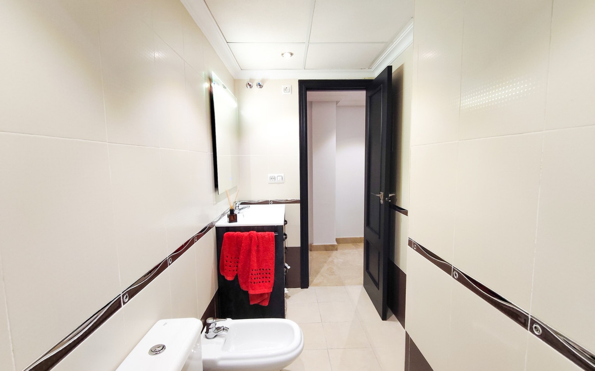 Resale - Apartment - Torrevieja - Torrevieja Centro