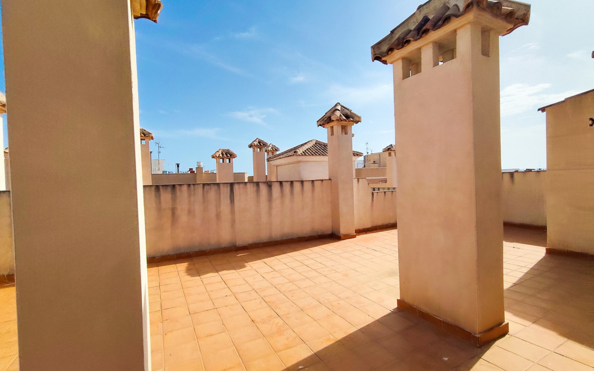 Resale - Apartment - Torrevieja - Torrevieja Centro