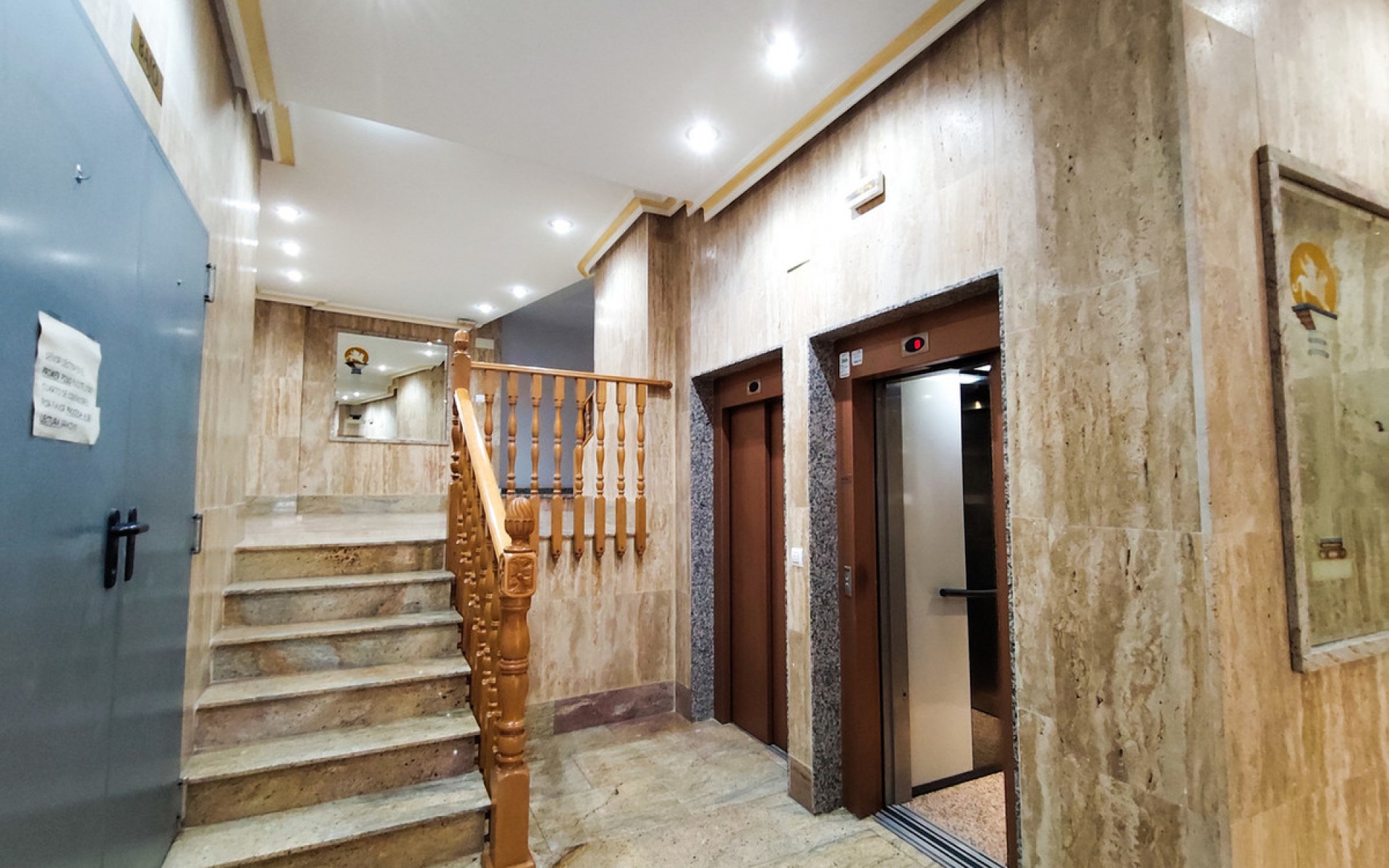 Resale - Apartment - Torrevieja - Torrevieja Centro