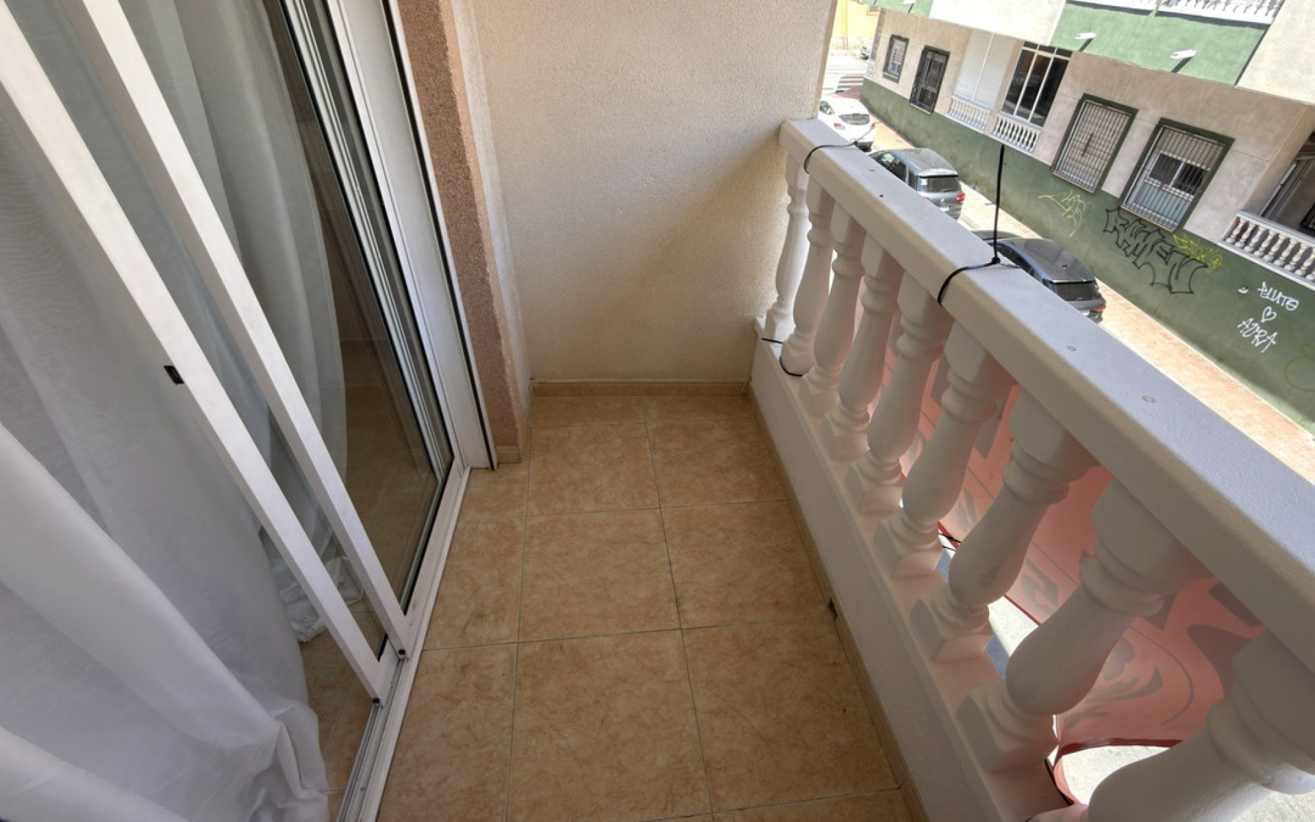 Resale - Apartment - Torrevieja - Torrevieja Centro