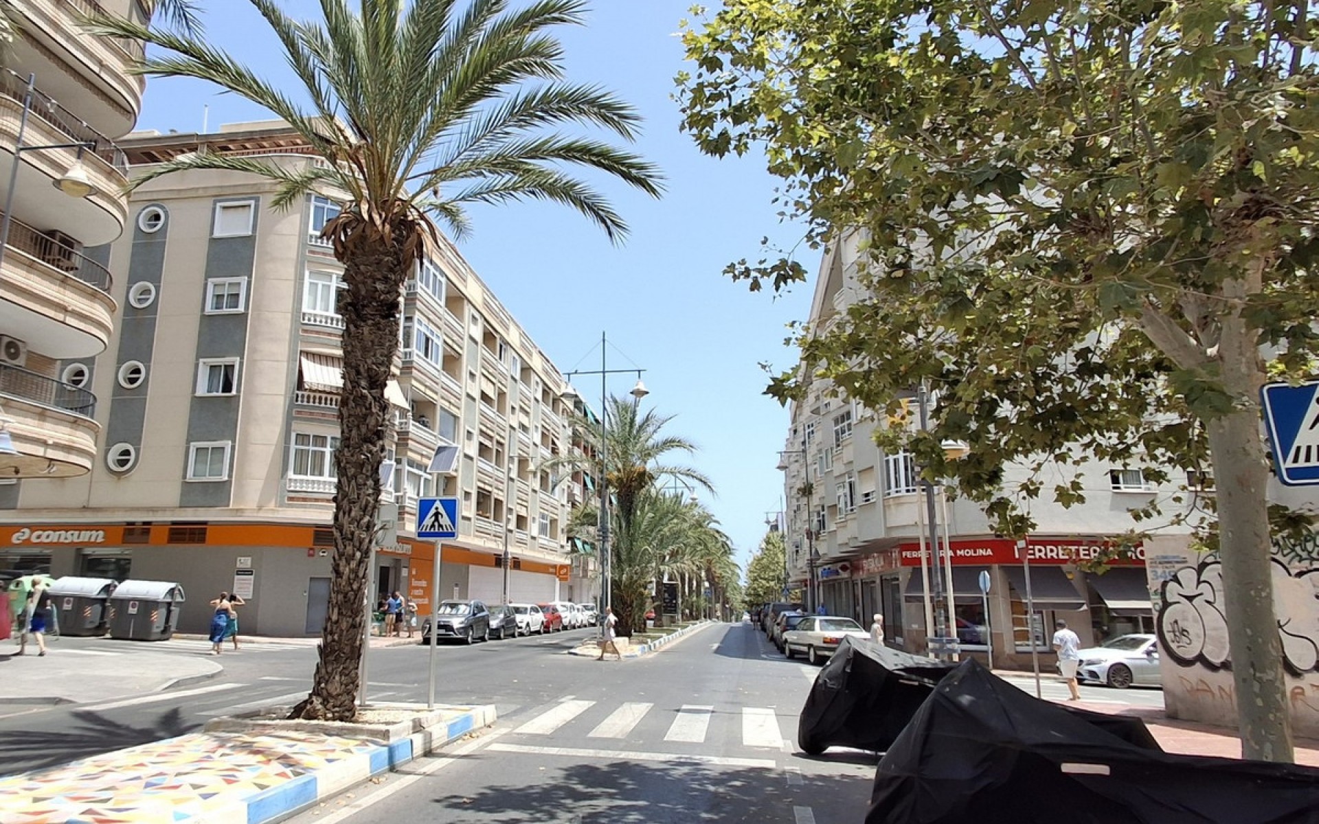Resale - Apartment - Torrevieja - Torrevieja Centro