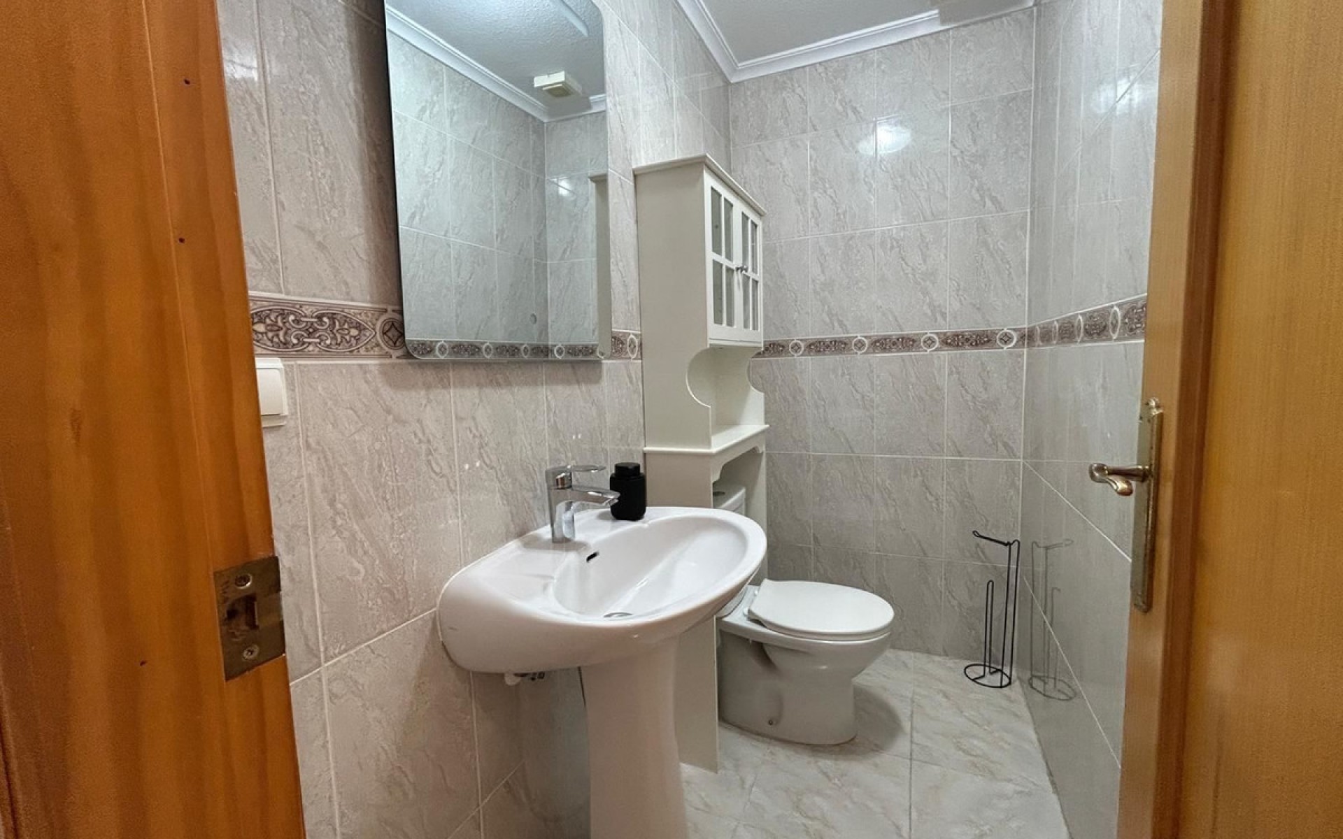 Resale - Apartment - Torrevieja - Torrevieja Centro